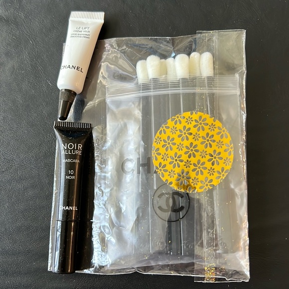 Chanel Parfums EYESHADOW Brushes 8 pcs.& LE LIFT & NOIR ALLURE MASCARA SAMPLES - Picture 7 of 8